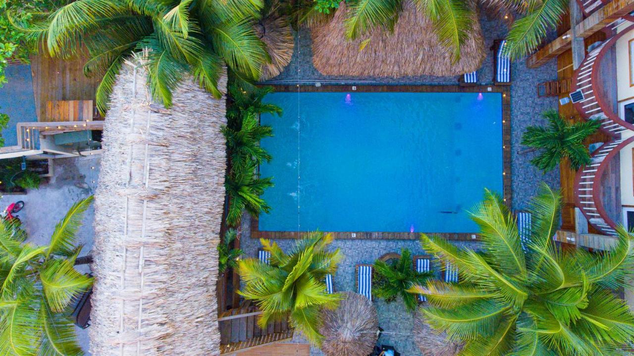 Tropical Palace Hotel San Pedro  Exteriör bild